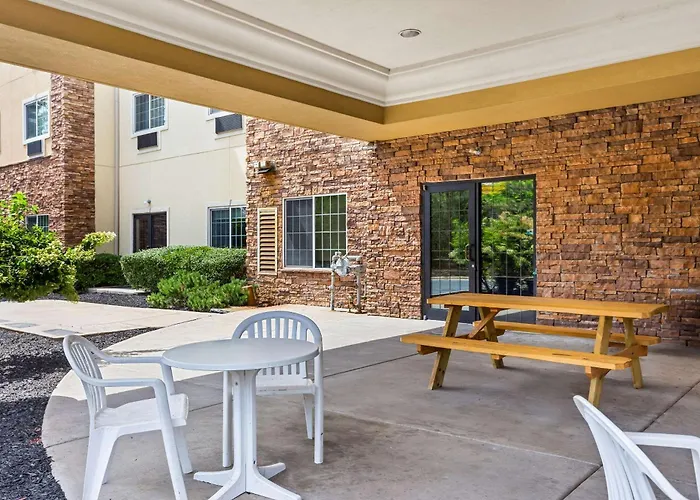 Comfort Suites Grayslake Near Libertyville North