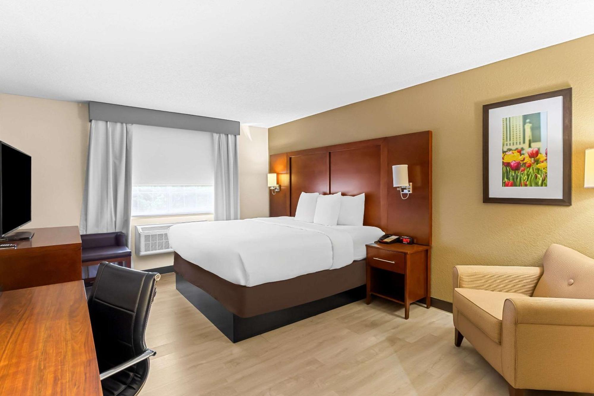 Comfort Near Libertyville North Hotel 3*