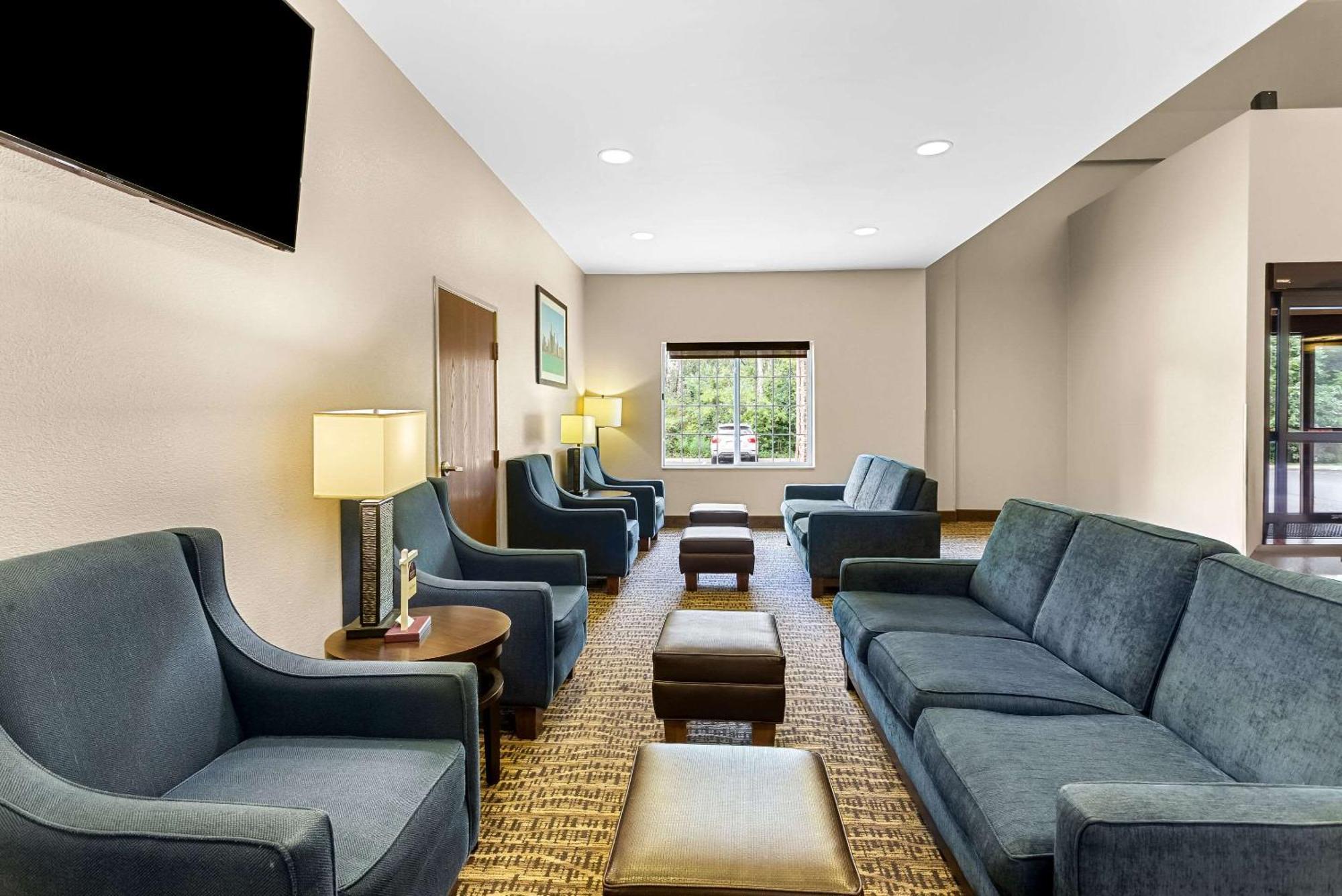 Comfort Near Libertyville North Grayslake