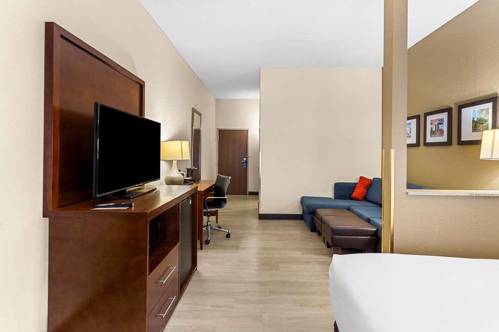 Comfort Near Libertyville North