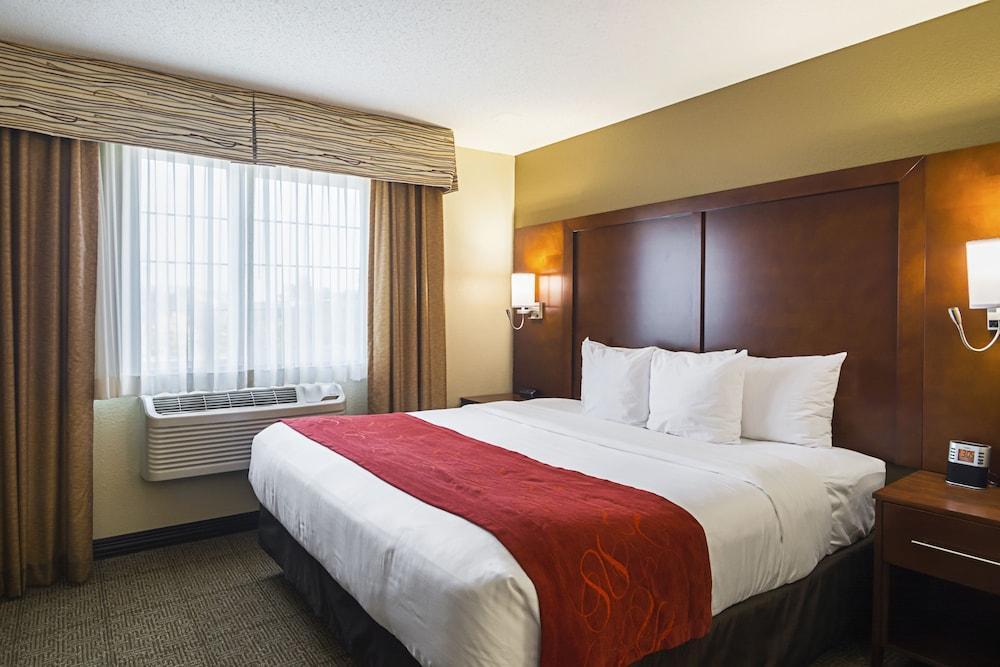Comfort Near Libertyville North Hotel