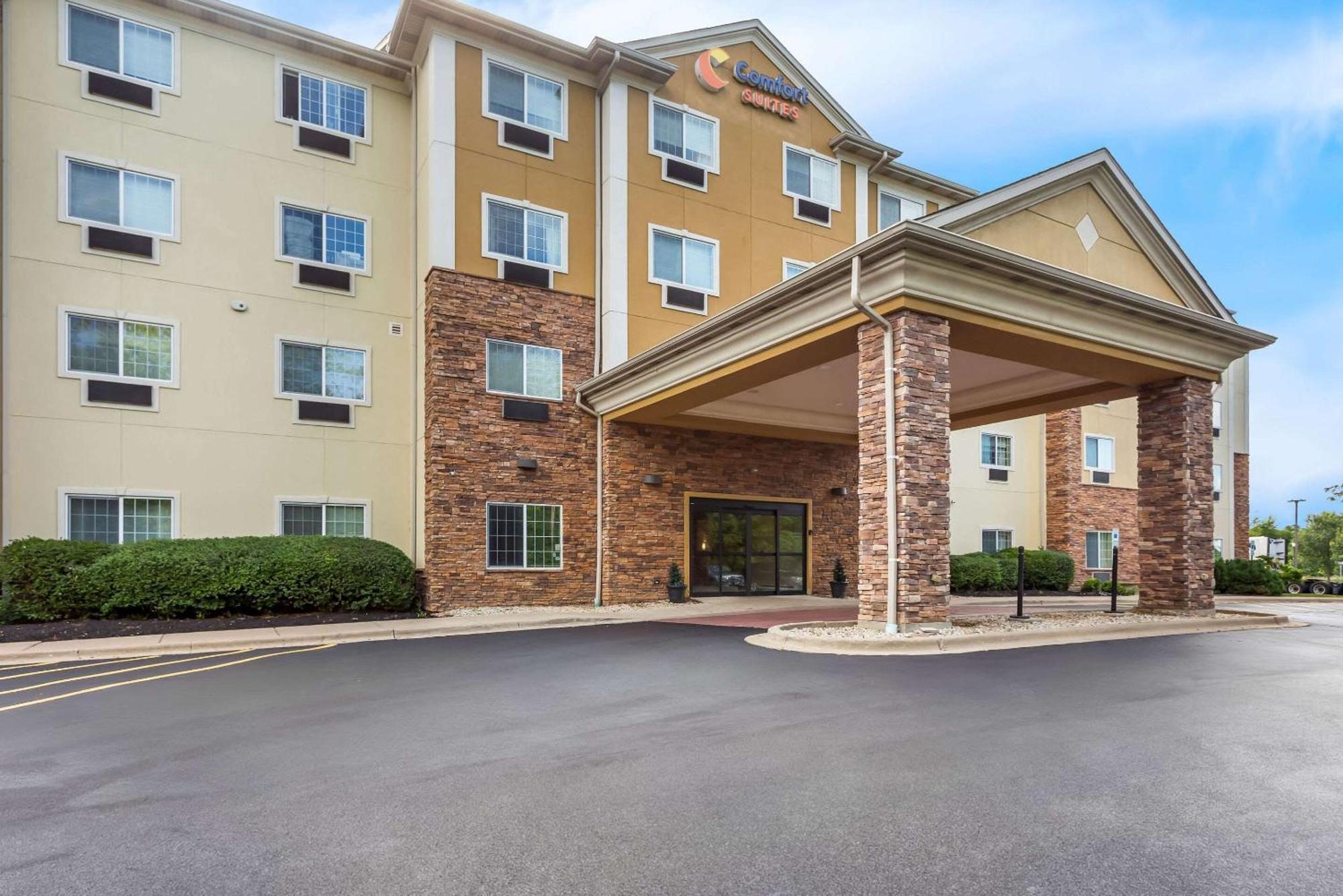 Comfort Near Libertyville North Hotel